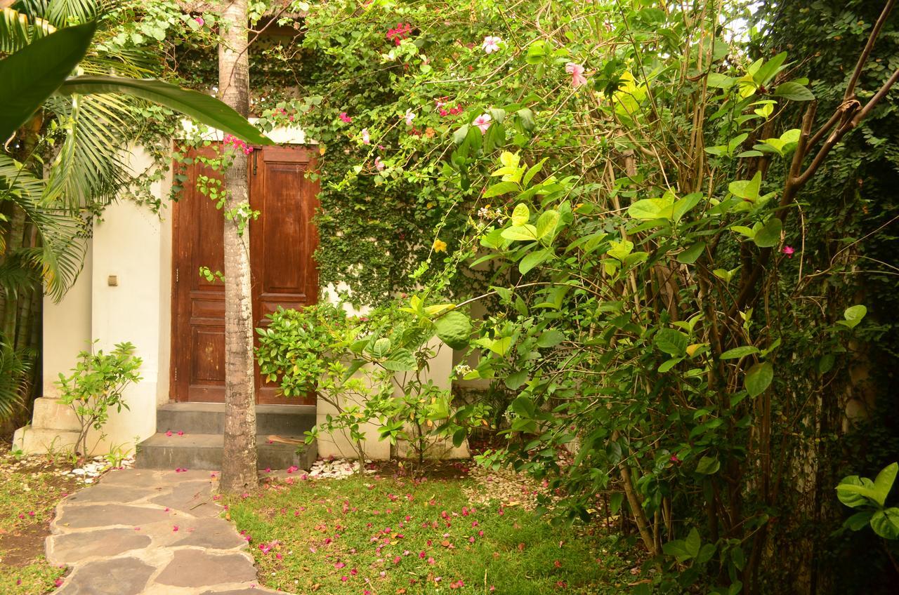 Villa Laella Favella Seminyak  Luaran gambar